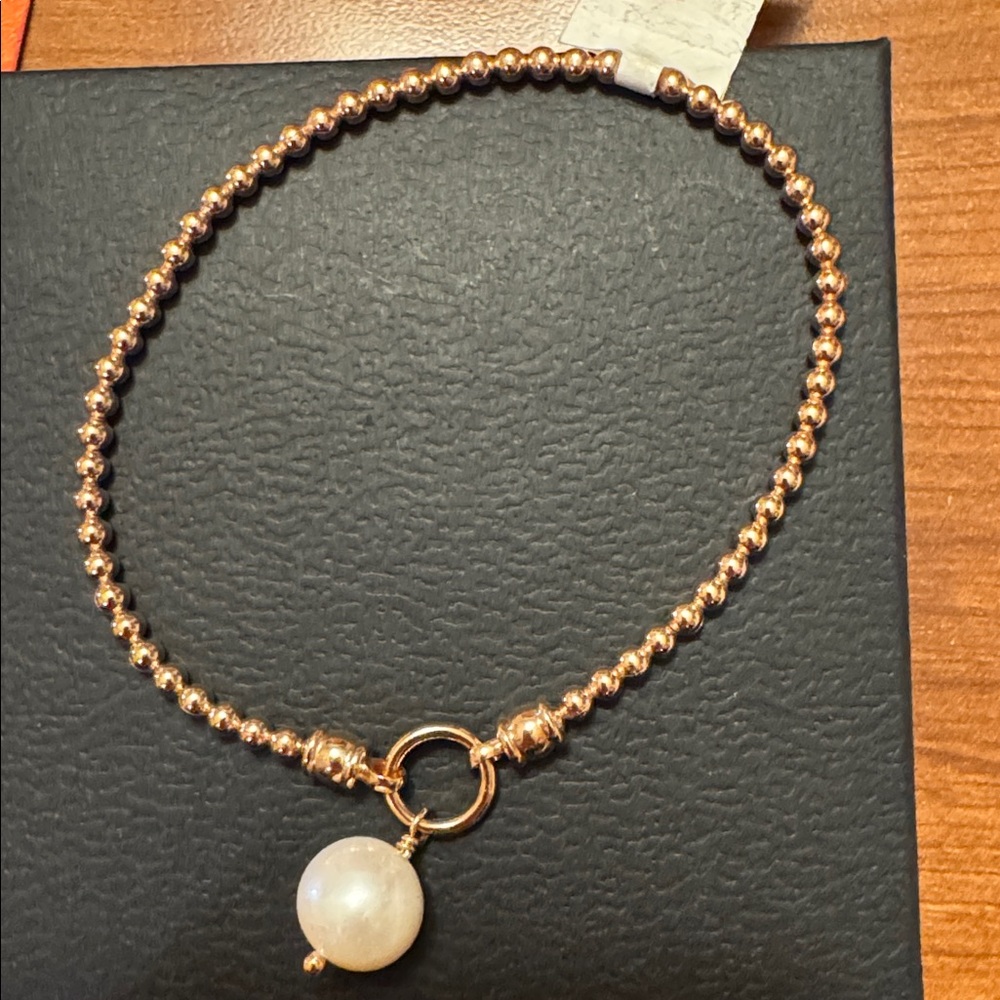 Elegant Gold Beaded Bracelet with Pearl Charm